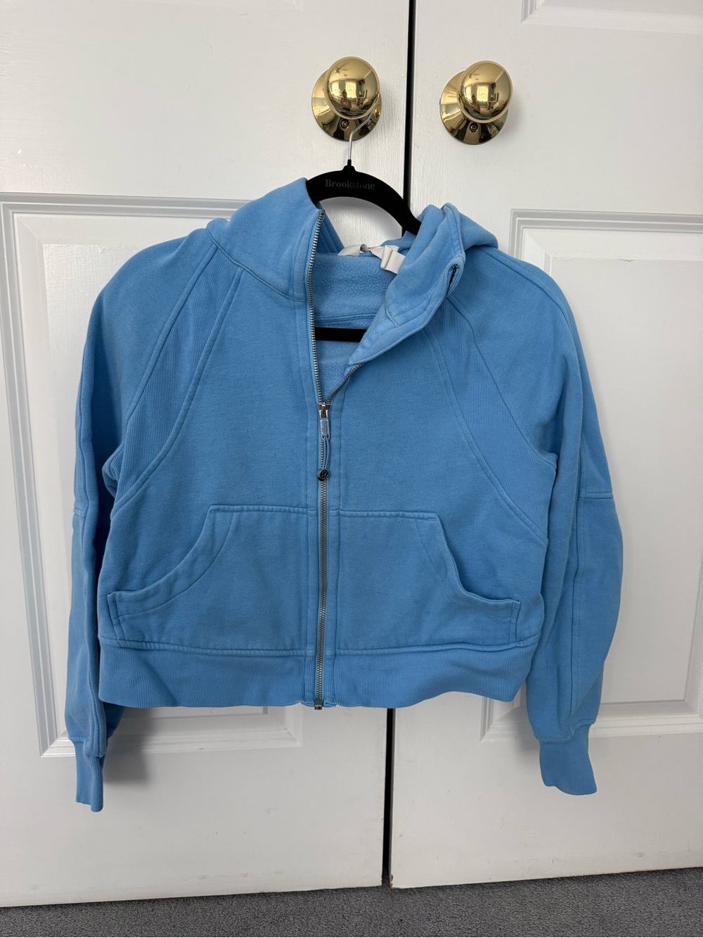 Lululemon women’s cropped scuba full zip